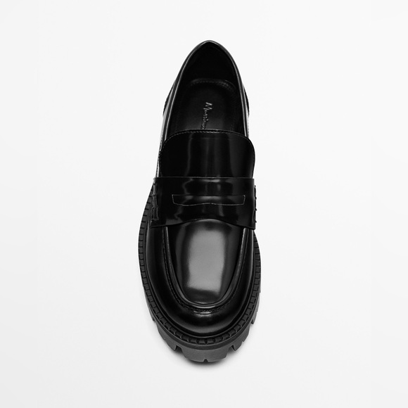 Damaged❗️Massimo Dutti Black Loafers w Track Soles 6.5 36.5 (fits like 7 37) - Picture 5 of 15